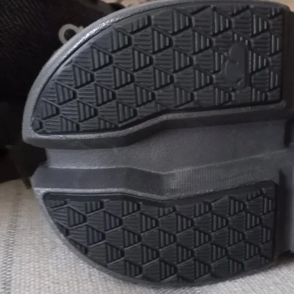 'On Cloud' Shoe Black/Eclipse size 9.5 EUC #5598626 - Picture 8 of 16